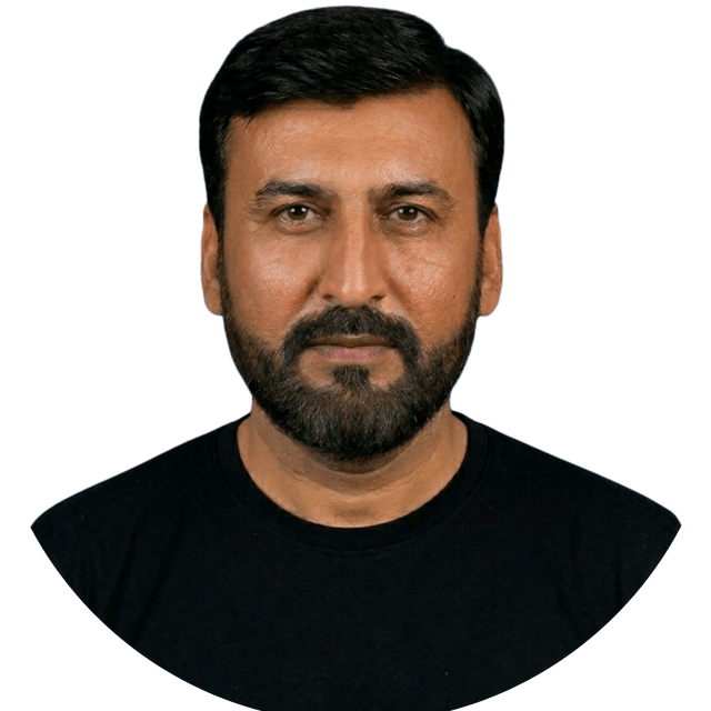 Shafiq, CEO of Izenth AI